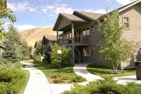 Aspen Meadows Apartments