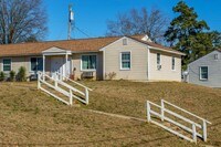 The Village at Glenhaven Apartments