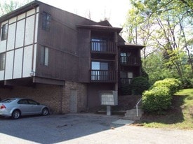 206 Ridge Ave Altoona PA Apartments