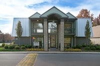 District at Hurstbourne Apartments