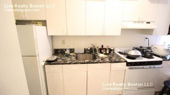 219 Winthrop Rd Brookline MA Apartments