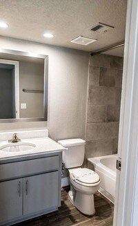 Building Photo - Modena Apartments in Phoenix, Arizona