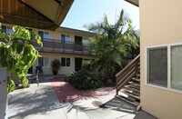 Building Photo - Hillcrest Place Apartments in San Diego, California