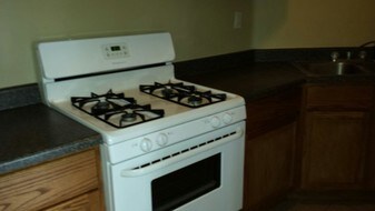 1375 5th Ave Rockford IL Apartments