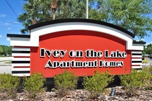 Ivey on the Lake Apartments