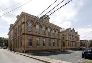 Cameron Lofts Apartments