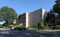 Forest Lake Apartments