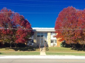 3930 45th St Kenosha WI Apartments