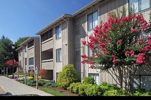WestWind Apartment Homes