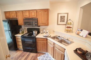 Parkridge Place Apartments