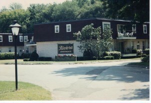 15 Riviera Dr Agawam MA Apartments