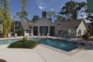 1020 at Winter Springs Apartments