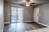 Building Photo - Modena Apartments in Phoenix, Arizona