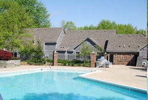 Byron Lakes Apartments