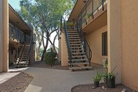 Building Photo - Desert Palms Apartments in Tucson, Arizona