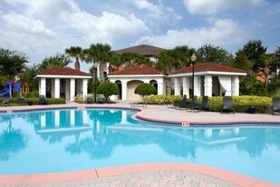 Harbortown Luxury Apartments