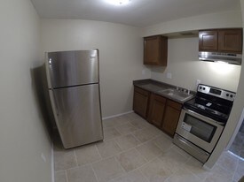 694 Robinson Rd Campbell OH Apartments