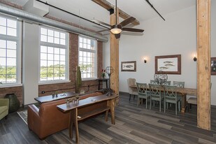 Oak Knitting Mill Apartments