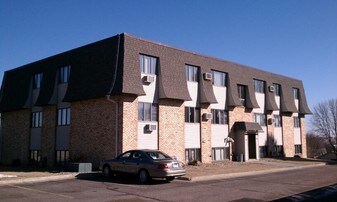 5105 W 45th St Sioux Falls SD Apartments