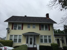 3084 Main St Apartments