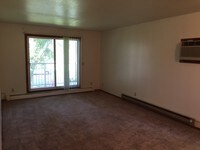 Country Club Estates Apartments