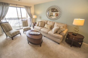 Mountain Ridge Apartments