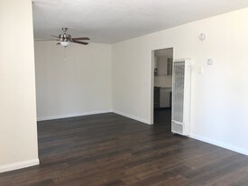 325 Cisco St Ridgecrest CA Apartments