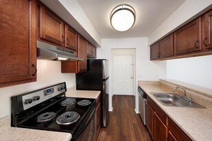 The Point At Elkridge Apartments