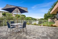 Building Photo - Rio Apartments in Miami, Florida