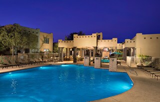 Las Colinas At Black Canyon Apartments