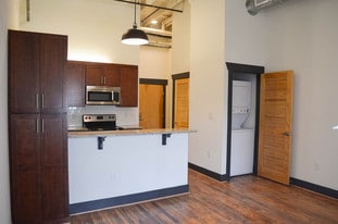 Long Lofts Apartments