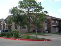 Pepper Tree Apartments