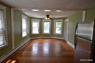 59 Pinehurst Ave Apartments