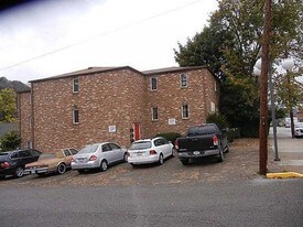 634 3rd Ave Apartments