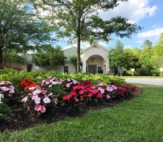 Olde Oak Apartamentos