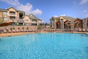 Claiborne Crossing Apartments