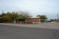 3451 E Milton Rd Apartamentos