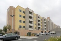 Icon at Rosecrans Apartments