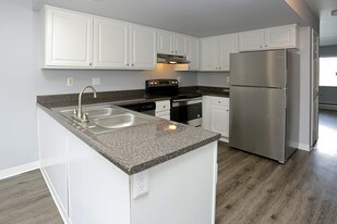 Carefree Village Townhomes Apartments