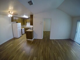 Cedar Ridge Apartamentos