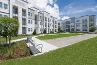 Building Photo - Landstar Village Apartments in Orlando, Florida
