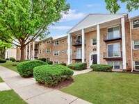 Building Photo - Lehigh Square Apartments in Allentown, Pennsylvania