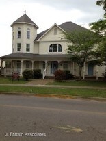 2 Bedroom Condo Unit for Rent $1250