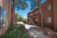 Building Photo - Acacia Gardens Apartments in Tucson, Arizona
