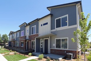 Willow Point Townhomes Apartamentos