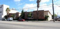 7742 Lankershim Blvd Apartments