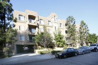 3623 Jasmine Ave Apartments
