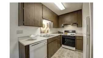 Canyon Ranch Apartment Homes