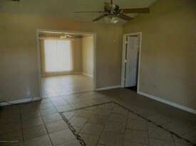 400 Forrest Blvd Columbus MS Apartments