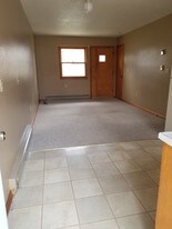 841 4th St Apartments